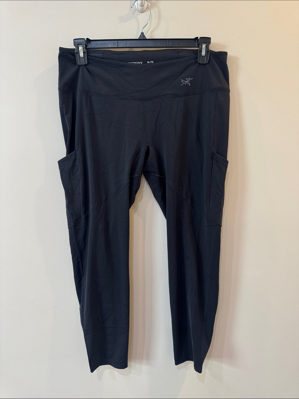 Arc'teryx Black Women's Performance Joggers with Side Pockets